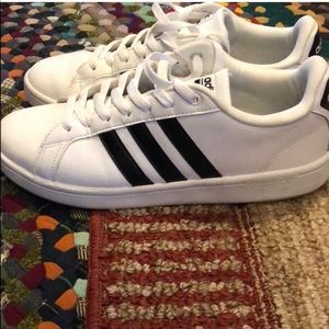 Adidas women’s sneakers